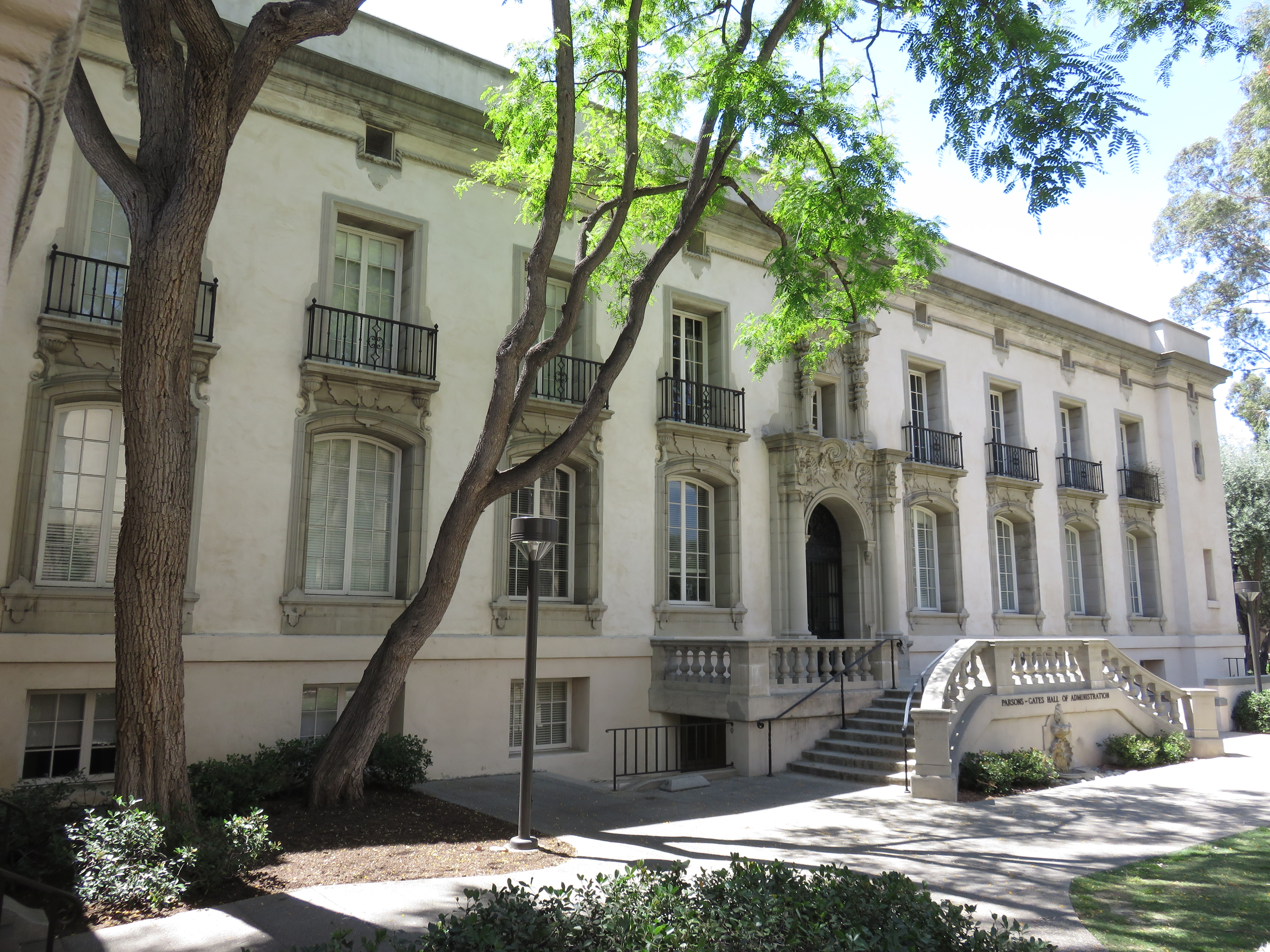 Outsider's Insider: Caltech from the Perspective of an Exchange Student